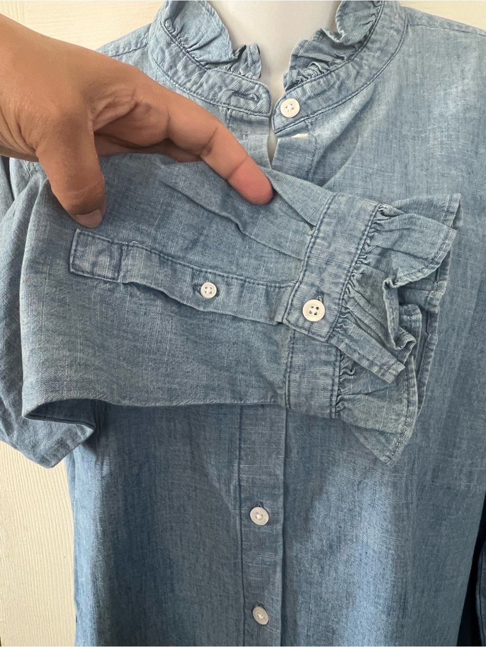 NWT J.Crew Chambray Ruffle-Collar Button-Front L - Picture 9 of 14